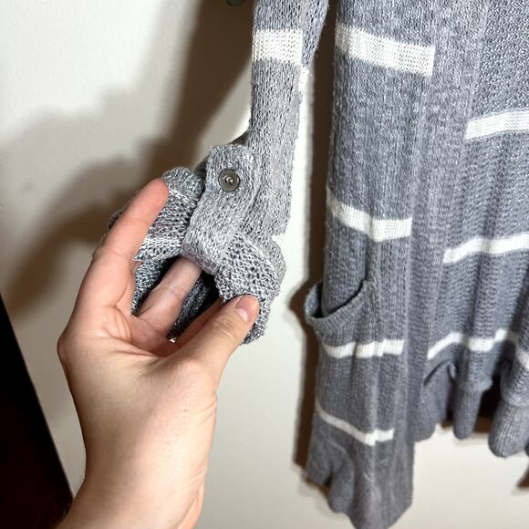 Splendid Gray and White Striped Cardigan LAST CALL - Picture 2 of 6